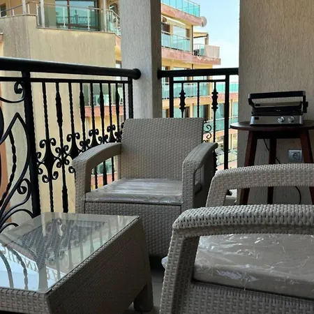 Vip Dolphin Apartman